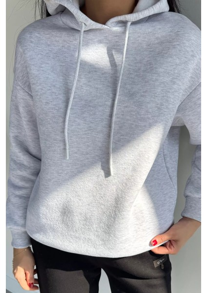Kadın Kapüşonlu Şardonlu Basic Sweatshirt P-00018607 modelleri
