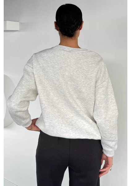 Kadın Ön Yazı Baskılı Bisiklet Yaka Şardonlu Sweatshirt P-00018608 fırsatları