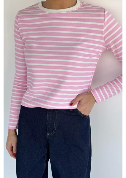 Kadın Bisiklet Yaka Çizgi Desenli Sweatshirt P-00018591 fiyatları