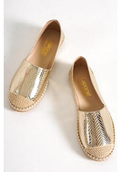 Kadın Espadril Düz Topuk Suni Deri ve PVC Taban ile Şık Tasarım