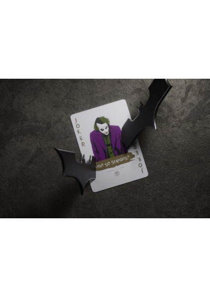 The Dark Knıght x Batman Oyun Kartı fırsatları