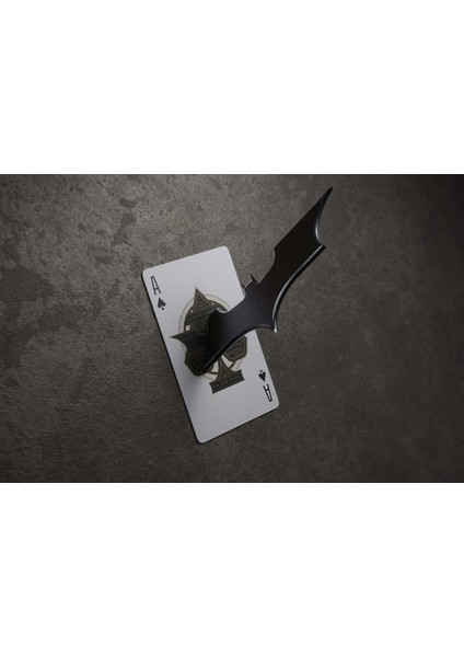 The Dark Knıght x Batman Oyun Kartı indirimleri