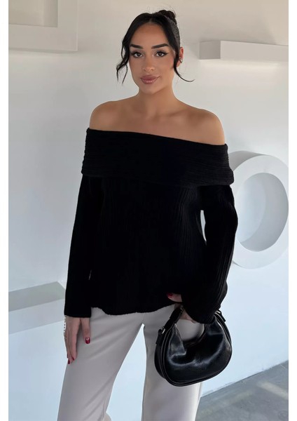 Kadın Madonna Yaka Kendinden Çizgi Desenli Triko Bluz P-00018618