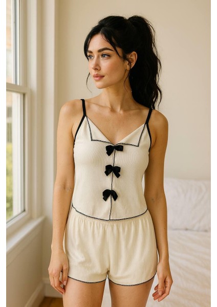 Bicomi Siyah Kurdelalı Fitilli Askılı Şortlu Pijama Takımı
