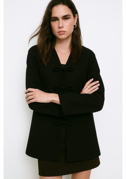 Bağlama Detaylı Kaşe Hırka