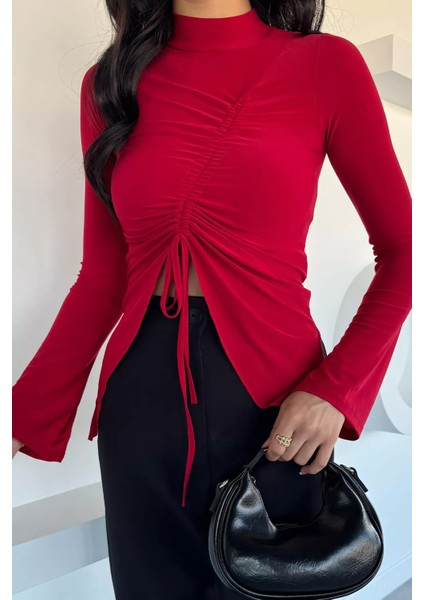 Asimetrik Kesim Ön Büzgülü Kadın Bluz P-00018523 modelleri