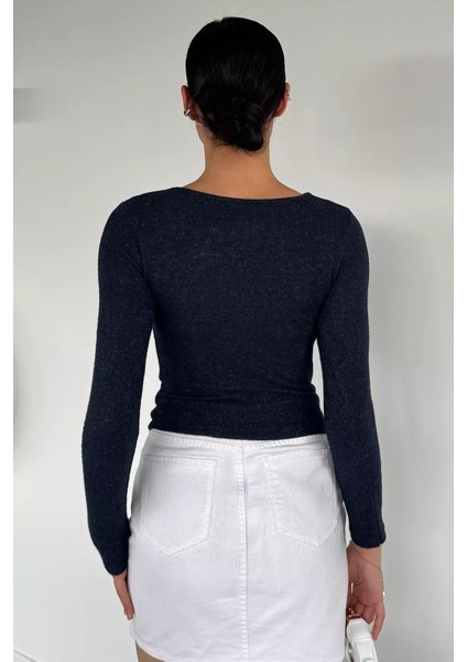 Kadın Omuz Aksesuarlı Bluz P-00018502 fırsatları