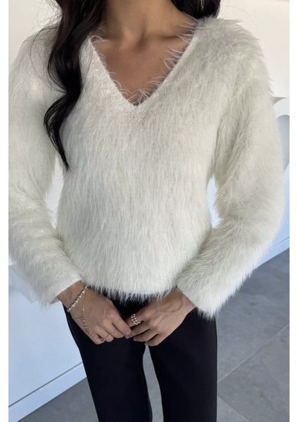 Kadın V Yaka Sakallı Yumoş Triko Bluz P-00018497 fiyatları