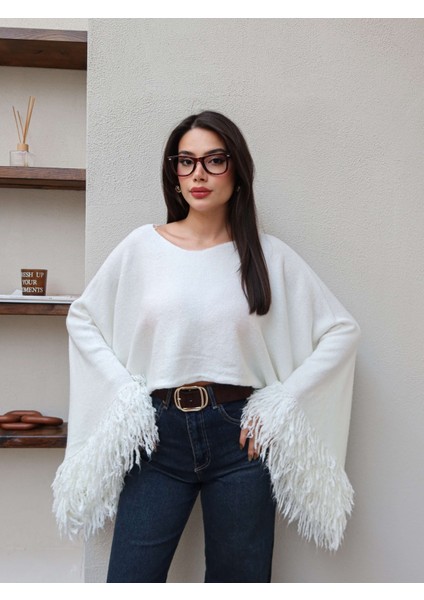 Püsküllü Triko Kazak indirimleri