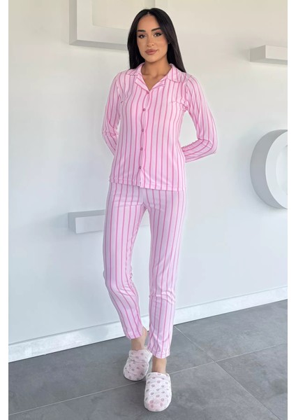 Kadın Düğmeli Desenli Süet Pijama Takımı P-00018489