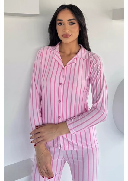 Kadın Düğmeli Desenli Süet Pijama Takımı P-00018489 modelleri