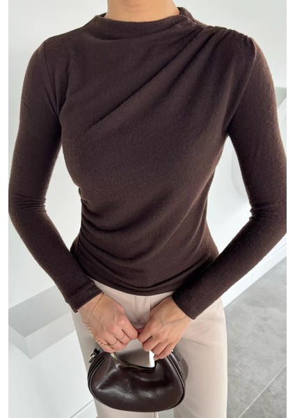 Kadın Omuz ve Yan Büzgülü Bluz P-00018501 fiyatları