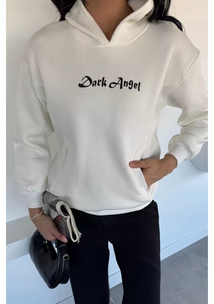 Kadın Kapüşonlu Kanguru Cepli Baskılı Üç Iplik Şardonlu Sweatshirt P-00018480