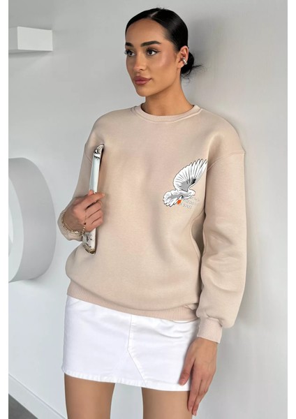 Kadın Ön ve Sırt Baskılı Bisiklet Yaka Üç Iplik Şardonlu Sweatshirt P-00018477