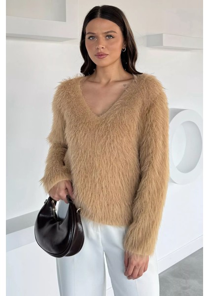 Kadın V Yaka Sakallı Yumoş Triko Bluz P-00018497 fiyatları