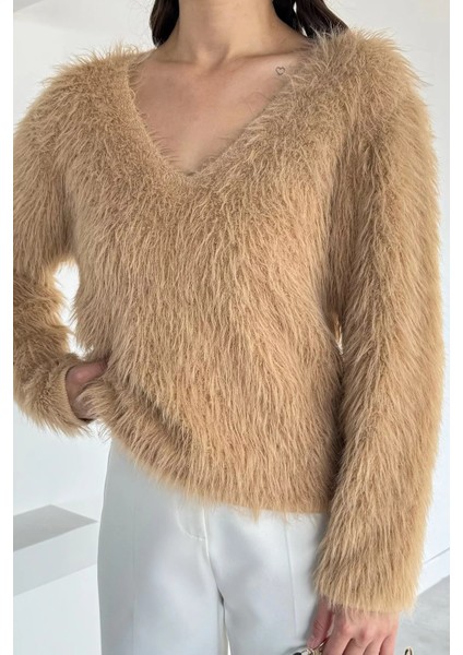 Kadın V Yaka Sakallı Yumoş Triko Bluz P-00018497 modelleri