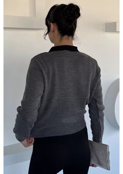 Kadın Yarım Düğmeli Triko Kazak P-00018491 fırsatları