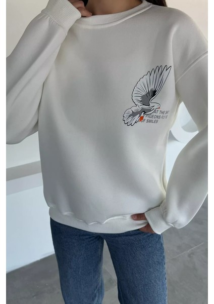 Kadın Ön ve Sırt Baskılı Bisiklet Yaka Üç Iplik Şardonlu Sweatshirt P-00018477 modelleri