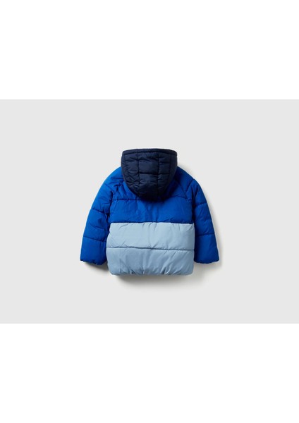 Erkek Bebek Açık Mavi-Gri Sol Göğsü Logo Yamalı Önü Cepli Kapüşonlu Fermuarlı Mont fiyatları