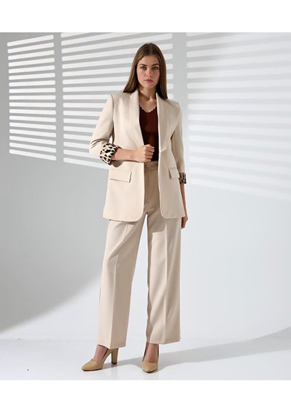 Kadın Normal Kalıp Içi Leopar Desem Hürrem Blazer Ceket fiyatları