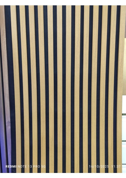 Teak Akustik Duvar Paneli