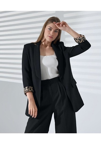 Kadın Normal Kalıp Içi Leopar Desem Hürrem Blazer Ceket