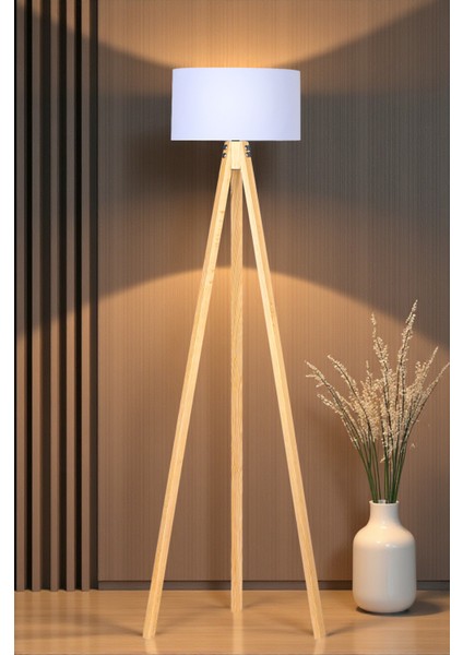 Ahşap Gövdeli Ahşap Ayaklı Lambader Beyaz Başlık