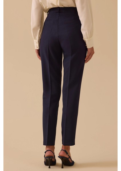 Kadın Cepli Bilek Boy Klasik Pantolon 0043 Lacivert fırsatları