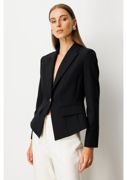 Kadın Kapak Cepli Vatkalı Ceket 5021 Siyah