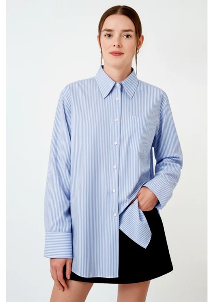 Mavi Çizgili %100 Pamuk Bol Kesim Kadın Gömlek