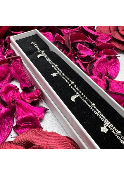 925 Ayar Gümüş Taşlı Kadın Bileklik – Modern Tasarım, Gümüş Rengi