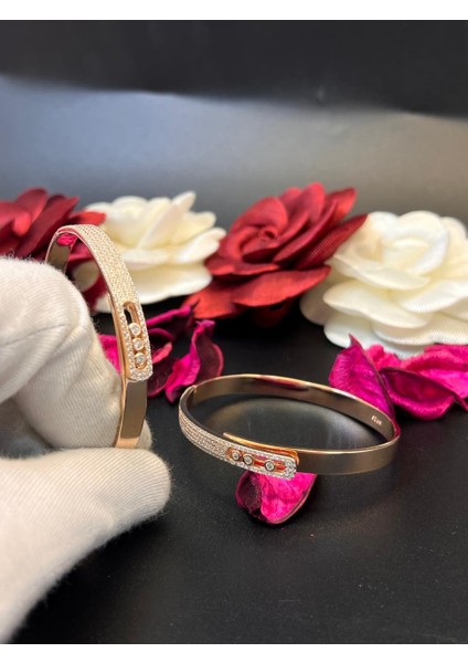 Rose Kaplama Zirkon Taşlı Kadın Kelepçe Modeli 925 Ayar Gümüş