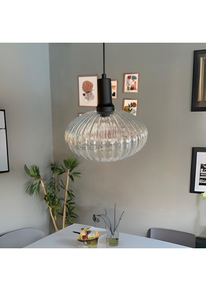 Elegant Cam Şeffaf Avize Siyah Fener Başlık Sarkıt Lamba Restoran Salon Aydınlatma modelleri