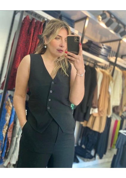 Siyah Yelekli Takım fiyatları