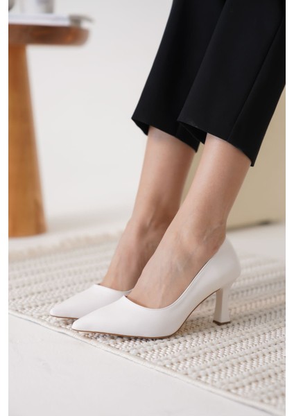 Modaserdem Alexandra Kadın Beyaz Stiletto fiyatları