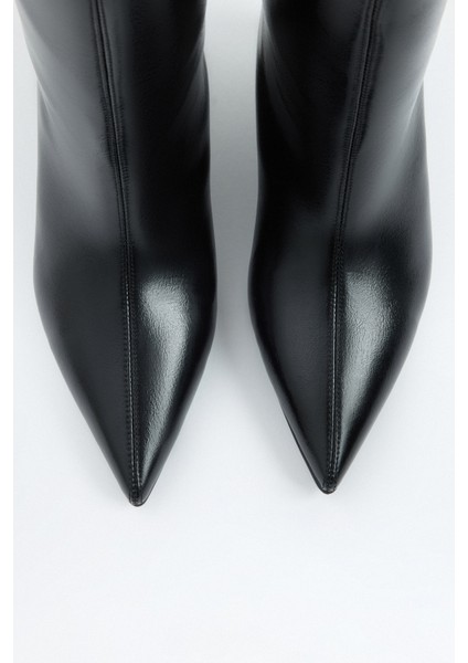 Çizme 2517 - Sivri Burun Dolgu Topuk Siyah Kadın Çizme fiyatları