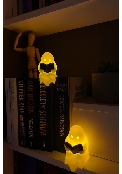 Kitap Okuyan Hayalet Figürü Pilli Mum Ile Kullanım Masaüstü Obje Dekoratif Figür Halloween Dekoru