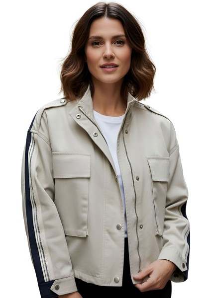 Kadın Denim Detaylı Cepli Fermuarlı Ceket/mont fiyatları