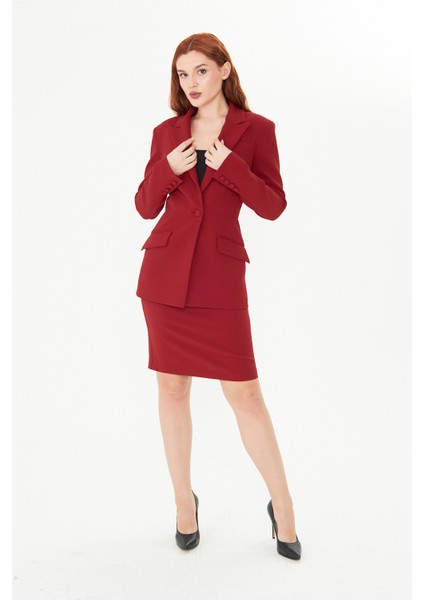 Bordo Bele Oturan Blazer Ceket – Kadın Şık Kalıp Ofis Kombini Için Uygun Modern Klasik Ceket