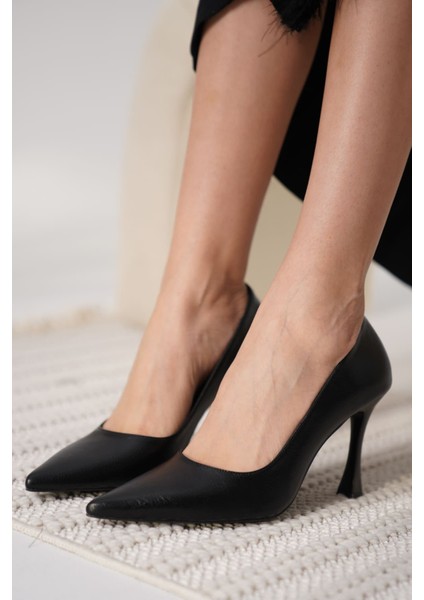 Modaserdem Blade Siyah Cilt Kadın Stiletto