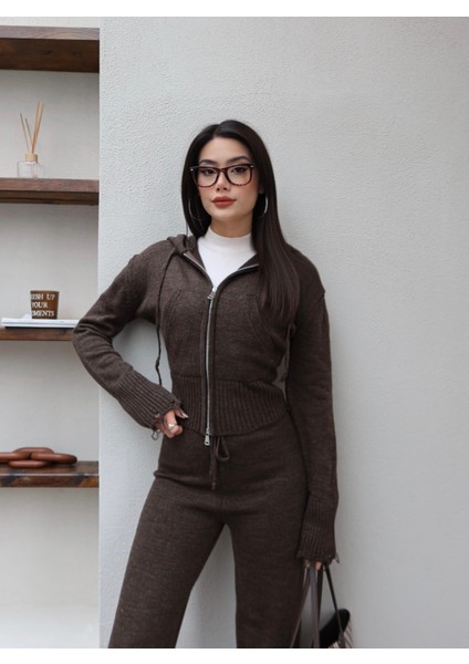 Çift Fermuarlı Triko Takım fiyatları