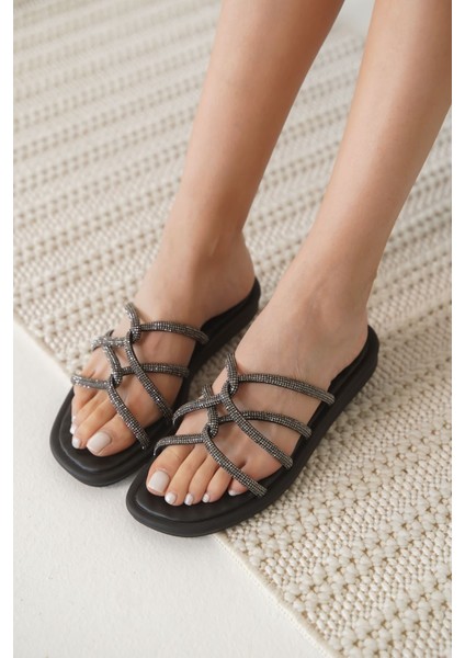 Modaserdem Loren Siyah Kadın Taşlı Terlik fiyatları