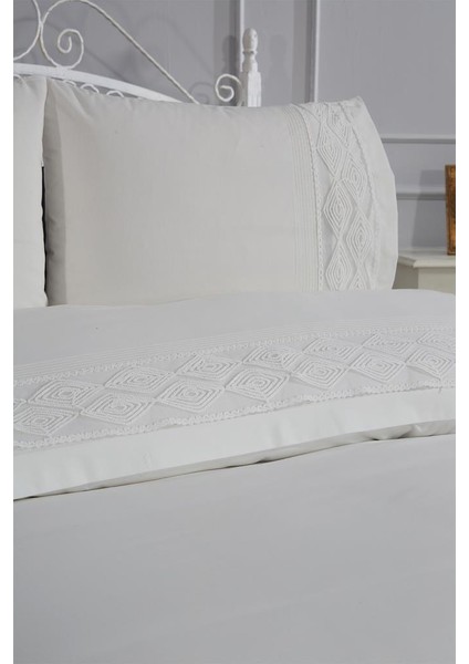 Verona Fransız Dantelli Çift Kişilik Nevresim Takımı Krem modelleri