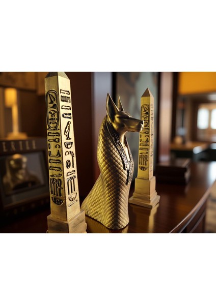 Antik Mısır Anubis & Obelisk Seti – Gizemin ve Koruyuculuğun Sembolü
