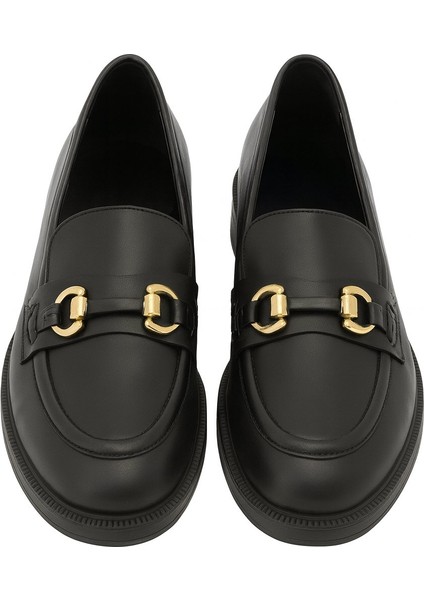 +6 cm Boy Uzatan Siyah Kadın Klasik Ayakkabı – Şık ve Rahat Tasarım