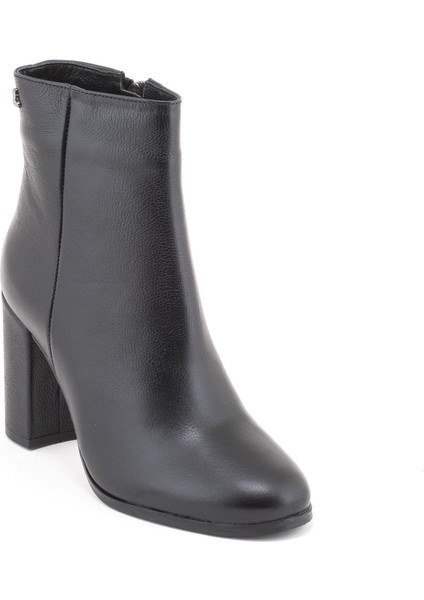 2551801K Kadın Hakiki Deri Yuvarlak Burun Kalın Topuklu Bot fiyatları