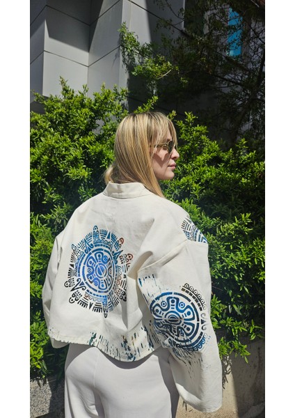 Mavi Desenli Crop Ceket