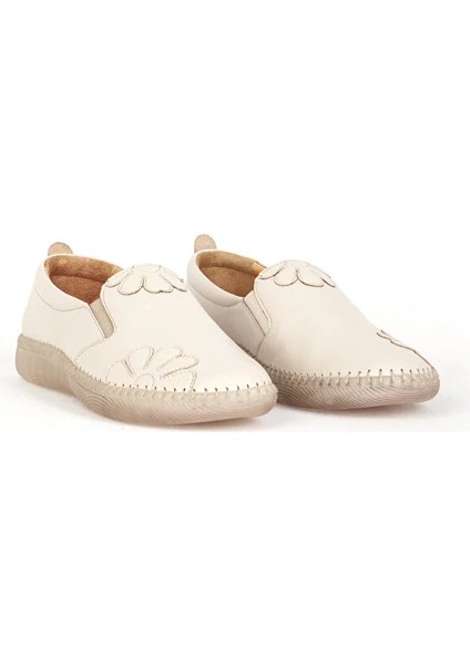 04035 Kadın Deri Saraçlı Ayakkabı Bej modelleri