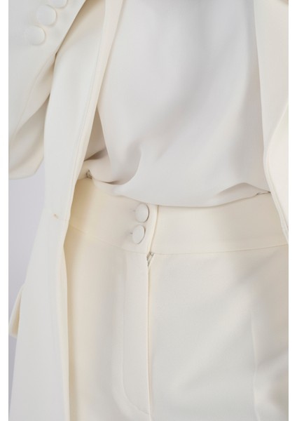 Kırık Beyaz Krep Kumaş Kadın Flare Pantolon | Ispanyol Paça Yüksek Bel Şık, Trend, Rahat, Ofis & Günlük Kullanım indirimleri