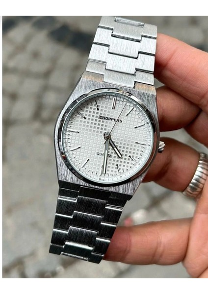 Gümüş Renk Takvimli Karizma Erkek Kol Saati